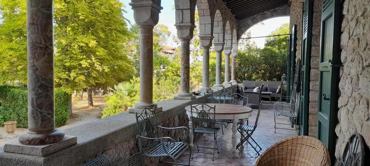 Bed and Breakfast Castell Rose à Prades  Extérieur photo